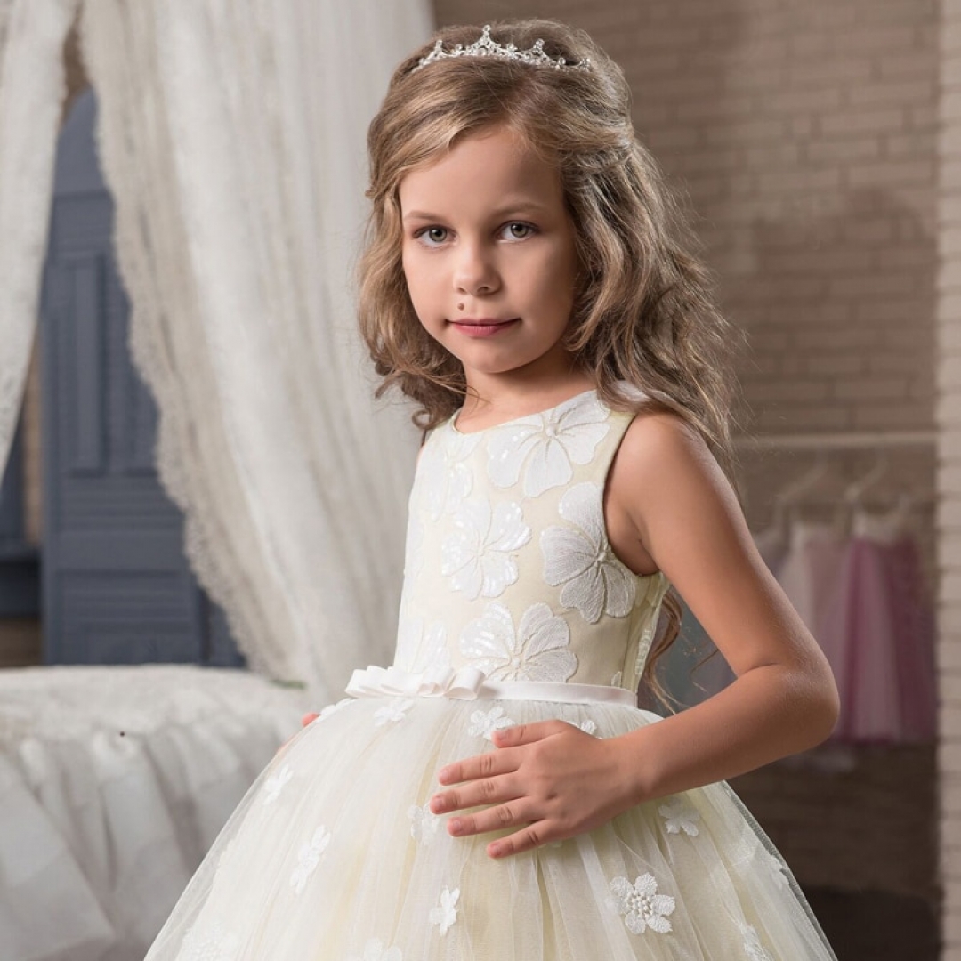 Stylish Floral Party Gown