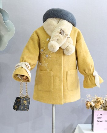 Children's woolen coat and fur collar Set